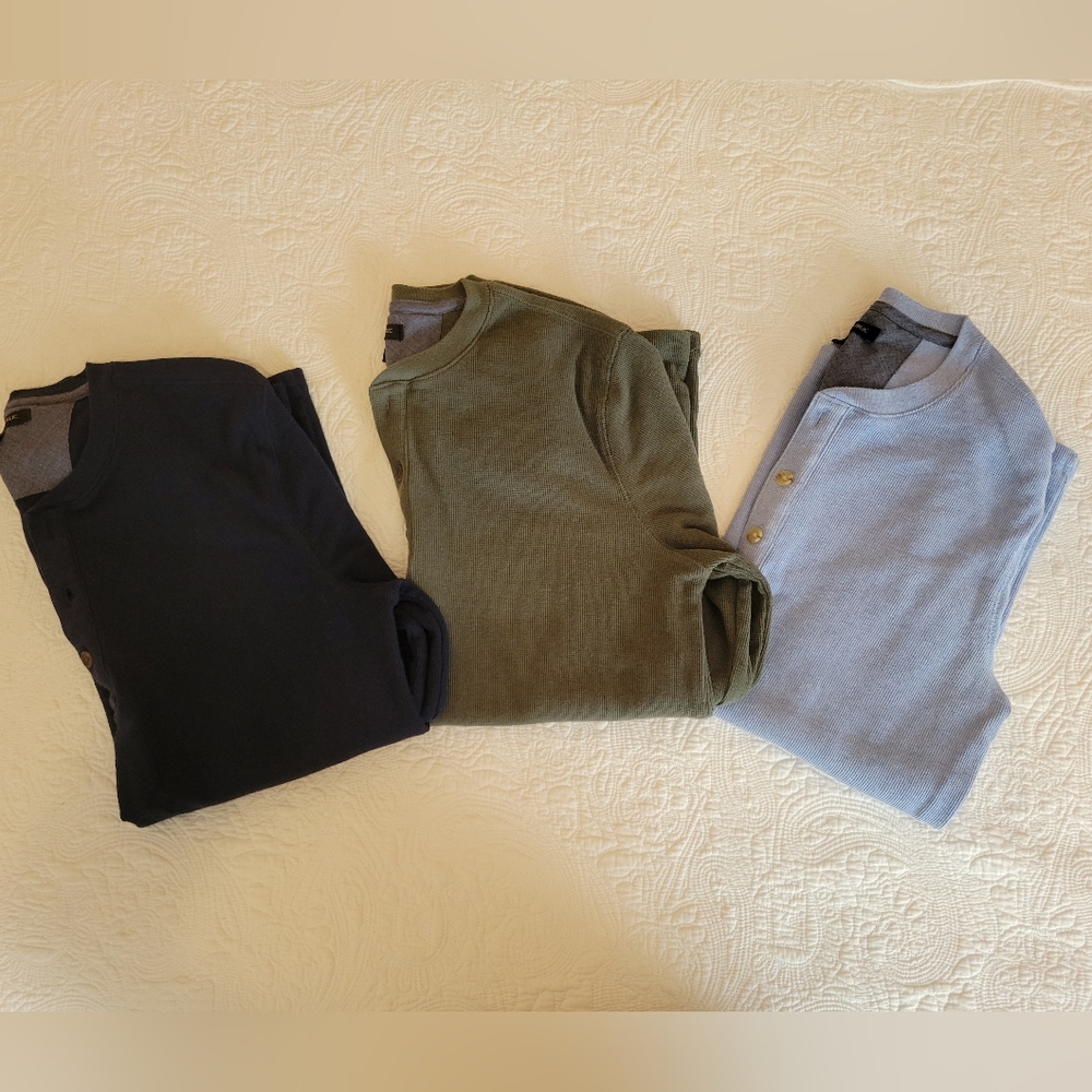 Banana Republic Men's Waffle Henley Bundle